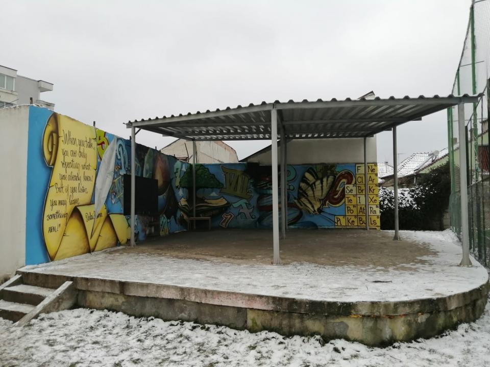 Sală de clasă în aer liber